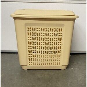 Vtg Rubbermaid Tulip Pattern Model 2787 Beige Almond Color w/Lid Short Hamper
